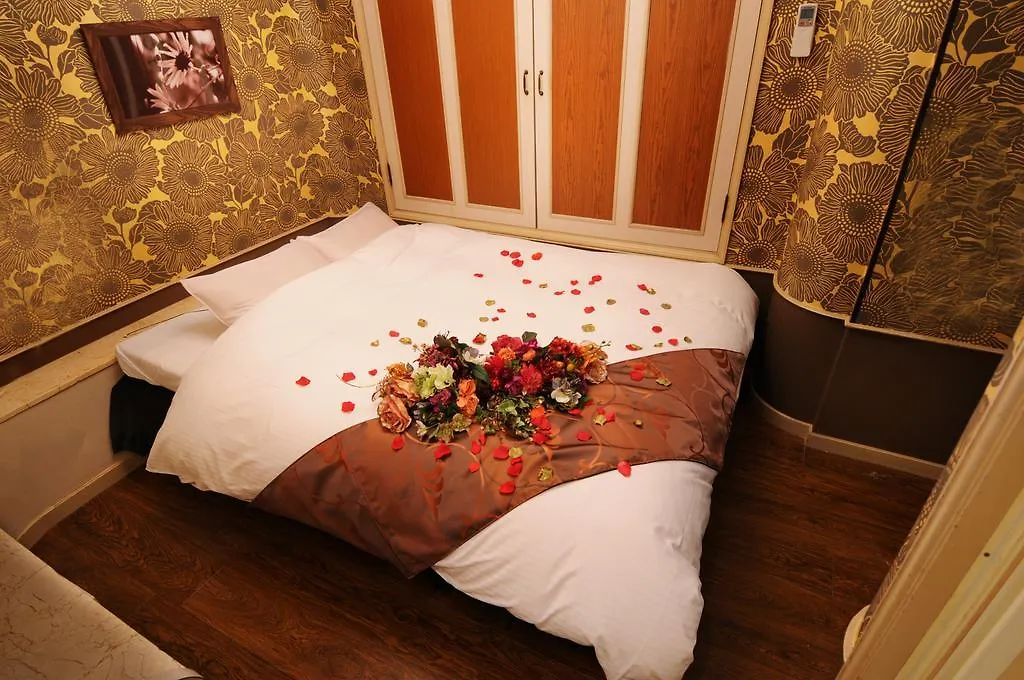 Namba Little Chapel (Adults Only) Hotel Osaka